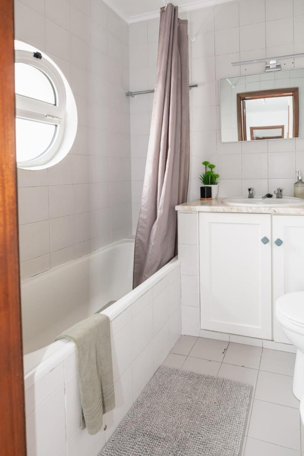 Family Friendly Azorean Apartment Ponta Delgada Eksteriør billede