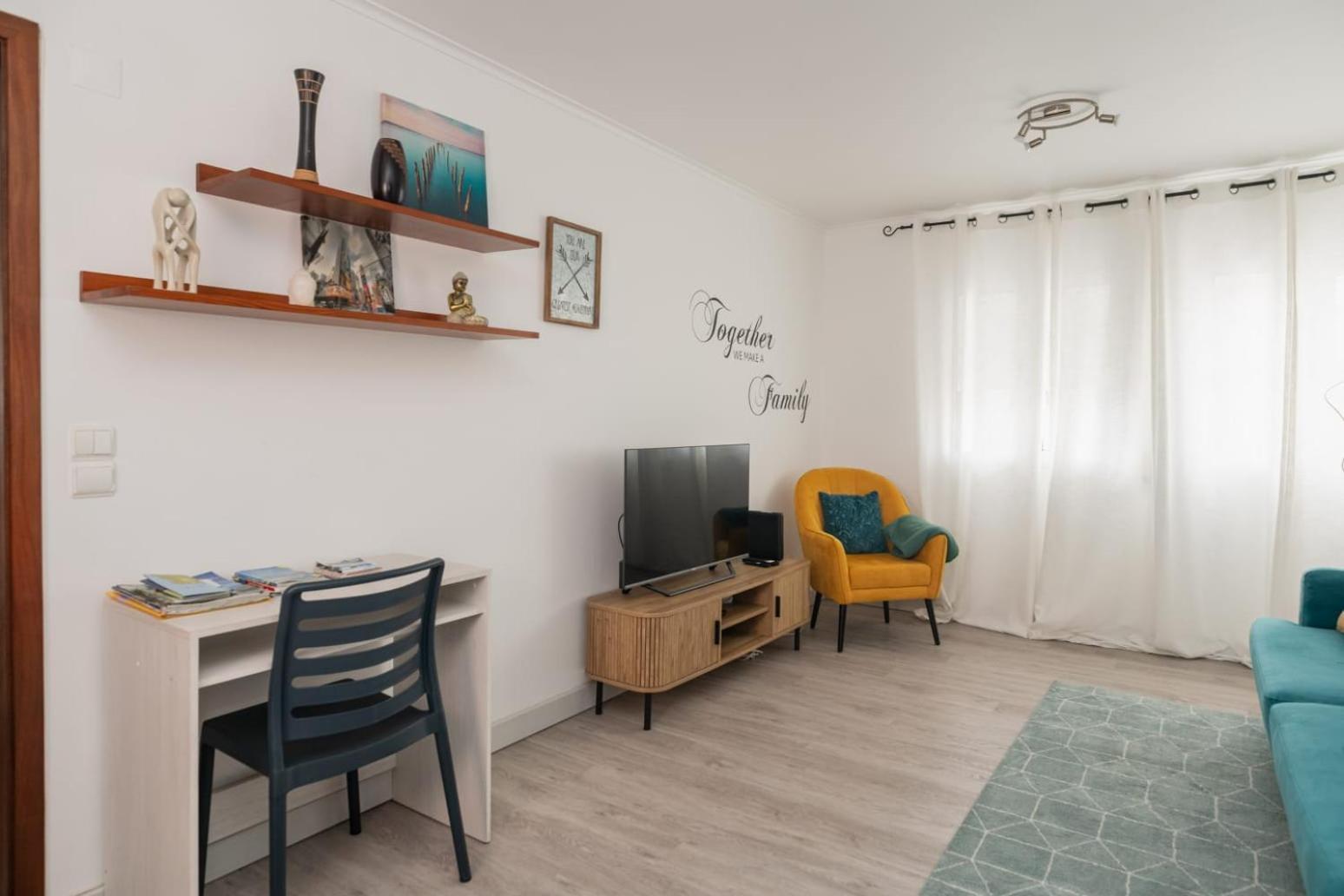 Family Friendly Azorean Apartment Ponta Delgada Eksteriør billede