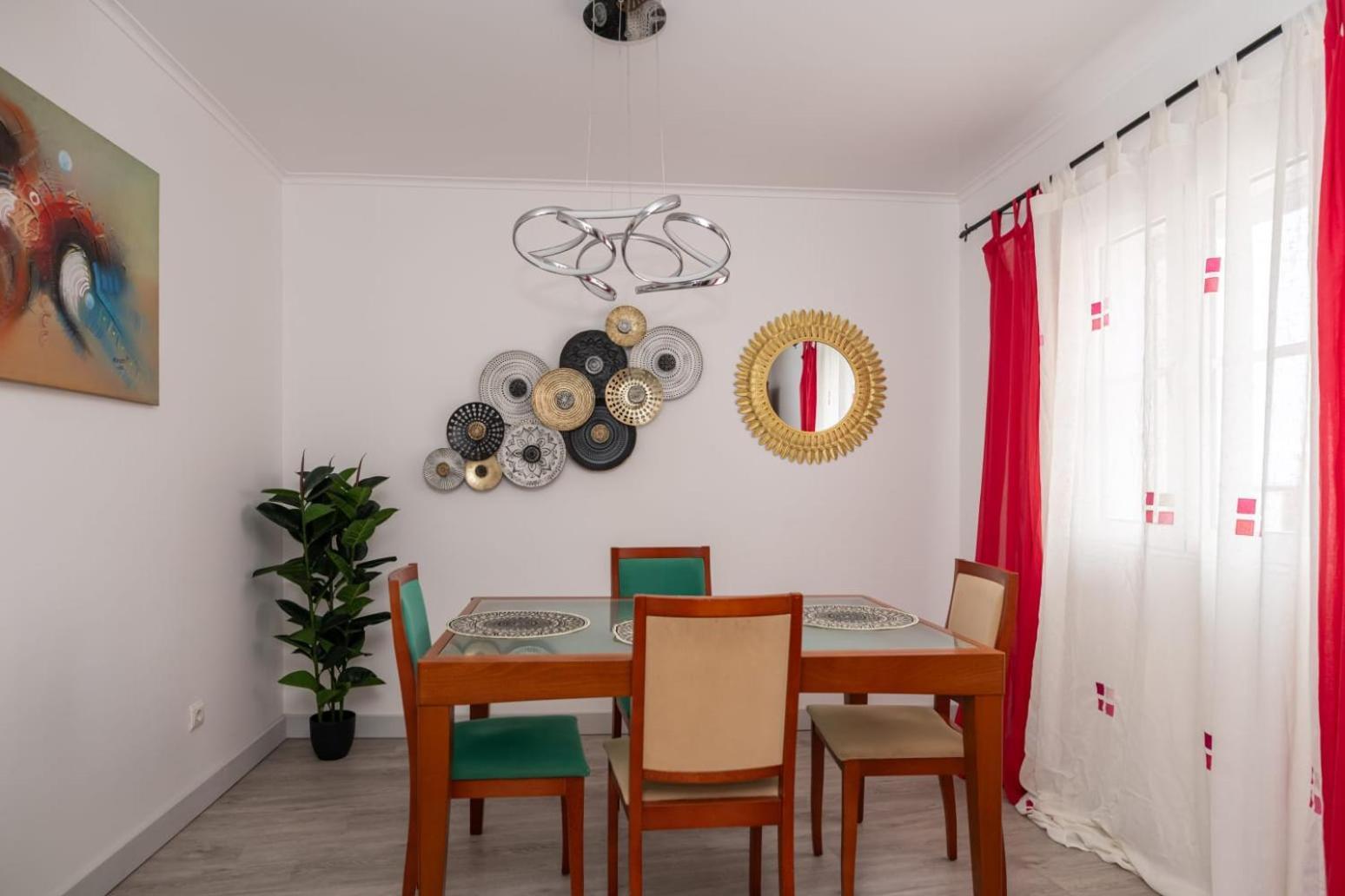 Family Friendly Azorean Apartment Ponta Delgada Eksteriør billede